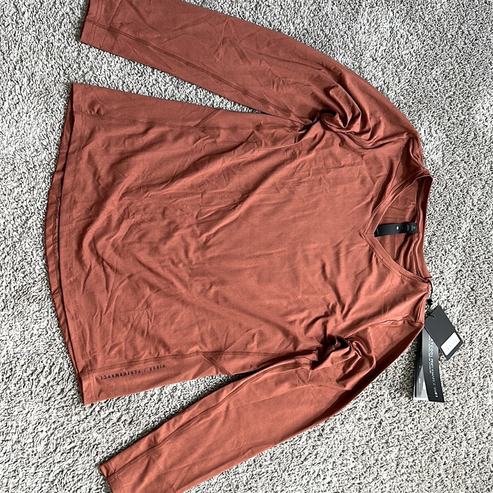 Virus Odessa Long Sleeve Tee